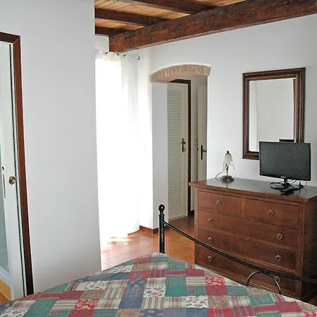 Le Maree Lorena Порт-Аццурро